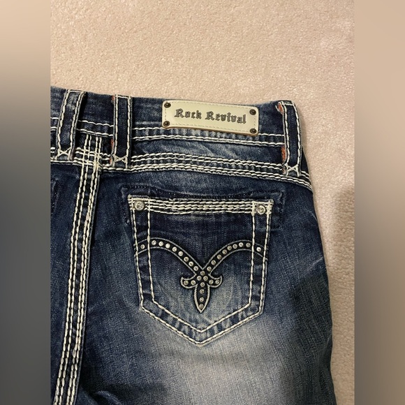 ROCK REVIVAL bling Becky easy capris size 28 like new - Picture 11 of 12